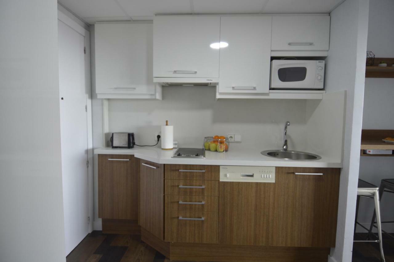 Lukentum Suites Alicante Zimmer foto